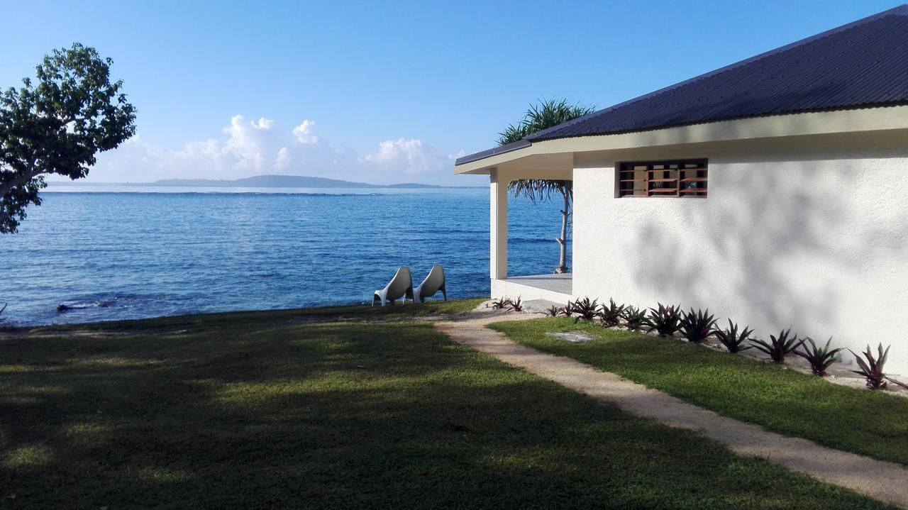 Blue Bay Resort Port Vila Esterno foto