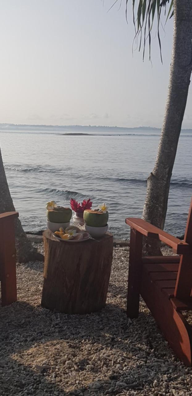 Blue Bay Resort Port Vila Esterno foto