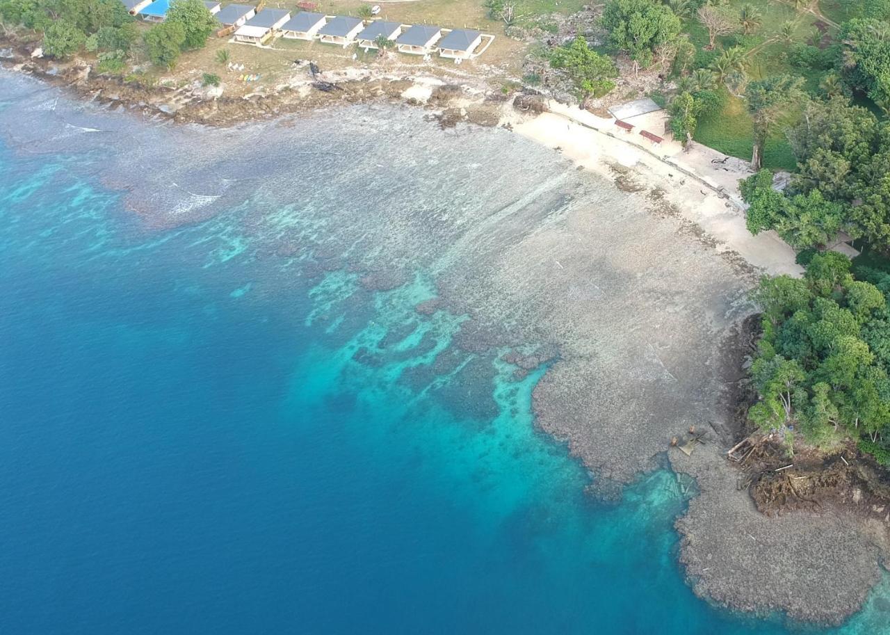 Blue Bay Resort Port Vila Esterno foto