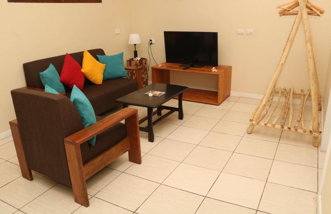 Blue Bay Resort Port Vila Esterno foto